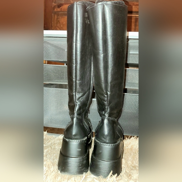 Black Chunky Boots - Picture 9 of 12